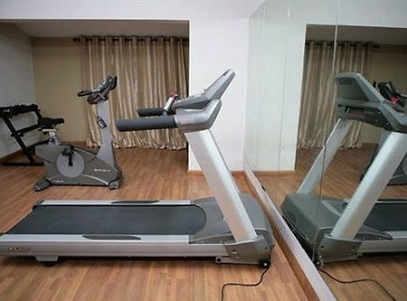 Deccan Plaza Hotel - Утакаманд Экстерьер фото